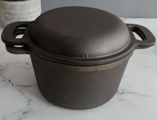 CAST IRON DUTCH OVEN MEDIUM (3 LTRS CAPACITY) WITH LID SKILLET